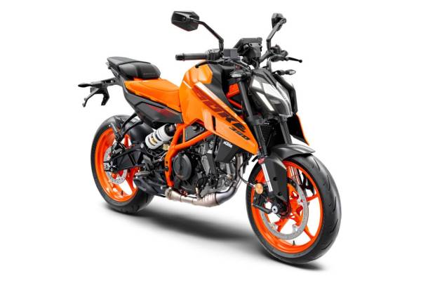 $!KTM Duke 390