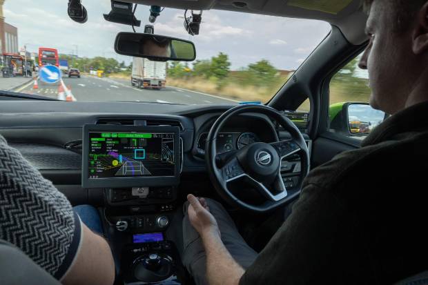 $!Nos dejamos llevar por el Nissan Leaf autónomo