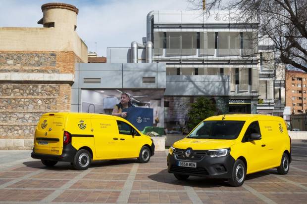 $!Los nuevos Renault Kangoo E-Tech 100% eléctricos de Correos.