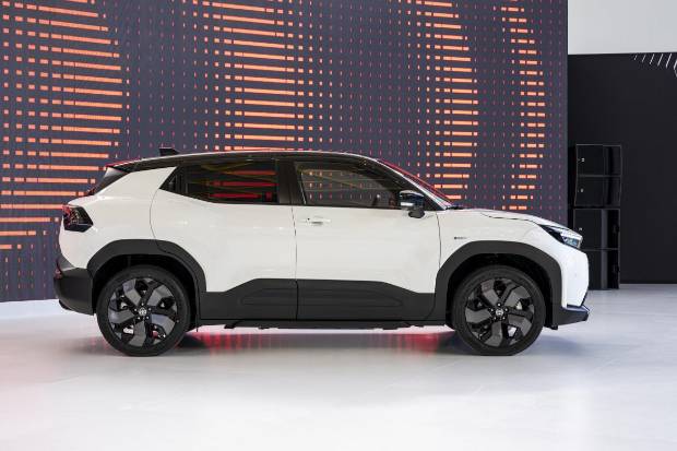 $!Toyota no se conforma con ser el rey de los coches híbridos, y refuerza su apuesta 100% eléctrica con tres nuevos SUV