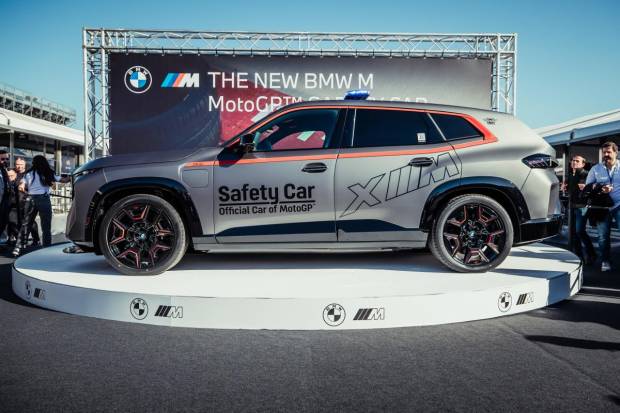 $!El estreno del BMW XM Label Red Safety Car en Cheste