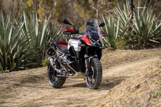 $!BMW R 1300 GS Adventure