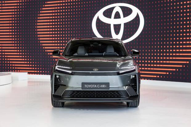 $!Toyota no se conforma con ser el rey de los coches híbridos, y refuerza su apuesta 100% eléctrica con tres nuevos SUV