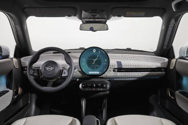 $!El interior del Mini Cooper