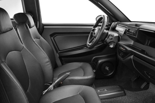 $!El interior del Ligier Myli I-DEAL