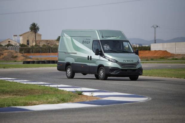 $!Prueba de la Iveco Daily en el Aspar Circuit