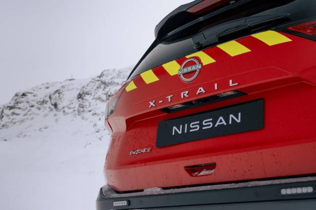 $!Nissan X-Trail Mountain Rescue