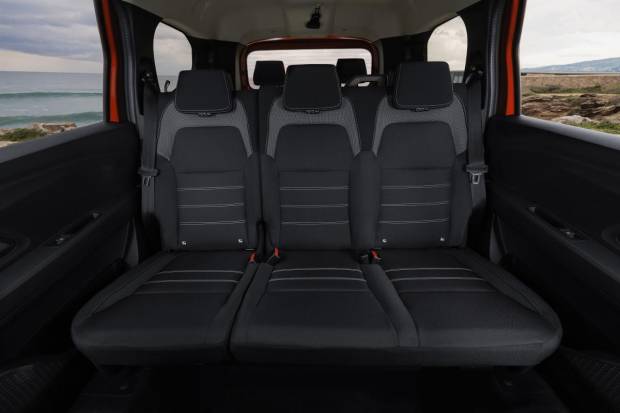 $!Los asientos traseros del Dacia Jogger Hybrid 140
