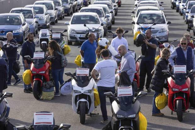 $!Solidaridad Sobre Ruedas entrega 80 vehículos a los afectados por la DANA