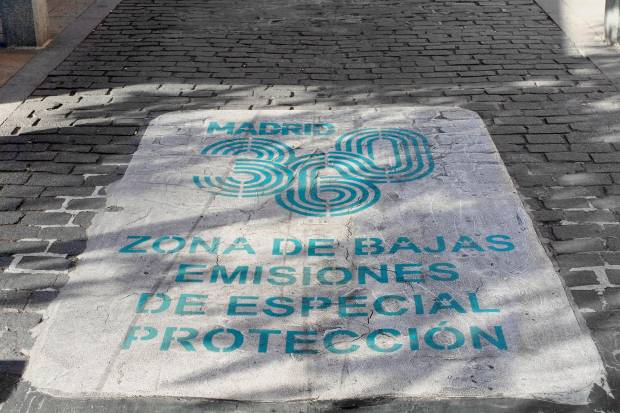$!Señalización de bajas emisiones en Madrid
