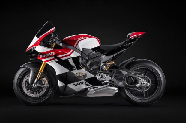 $!Ducati Panigale V4 Tricolore