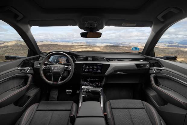 $!El diseño interior del Audi Q8 e-tron