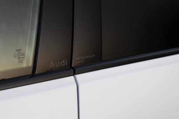 $!Audi A6 Sportback e-tron