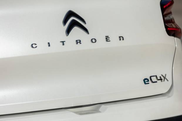 $!La versión eléctrica del Citroën C4 X