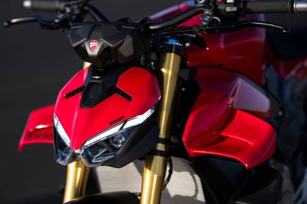 $!Ducati Streetfighter V4