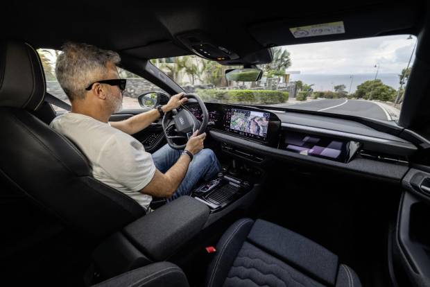 $!El interior del Audi A6 e-tron