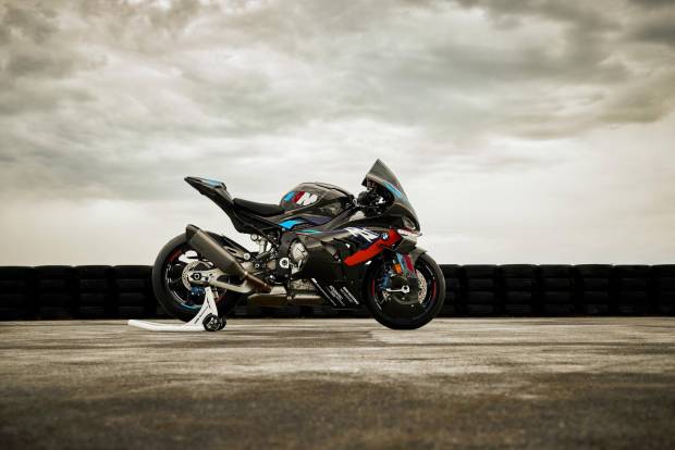 $!BMW M 1000 RR y M 1000 RR M Competition: ADN de circuito