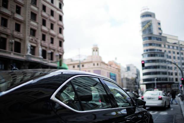 $!Coche de Uber en Madrid.
