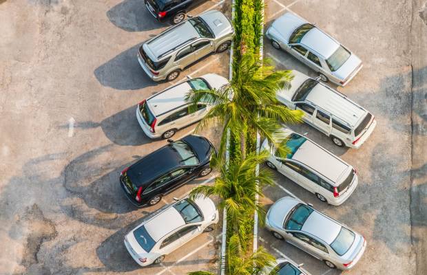 Estas ciudades son las más baratas y caras para aparcar