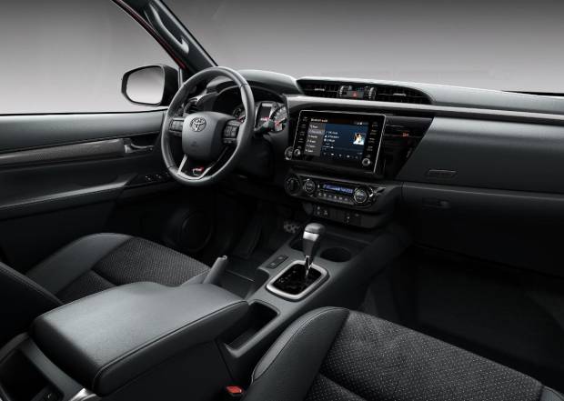 $!Interior del Toyota Hilux 2024
