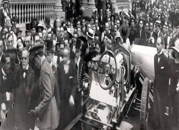 $!El acto inaugural del Salón del Automóvil de Barcelona de 1925
