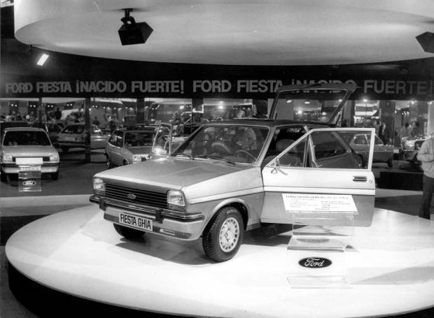 $!El Ford Fiesta Ghia en el Salón del Automóvil de Barcelona (1977)