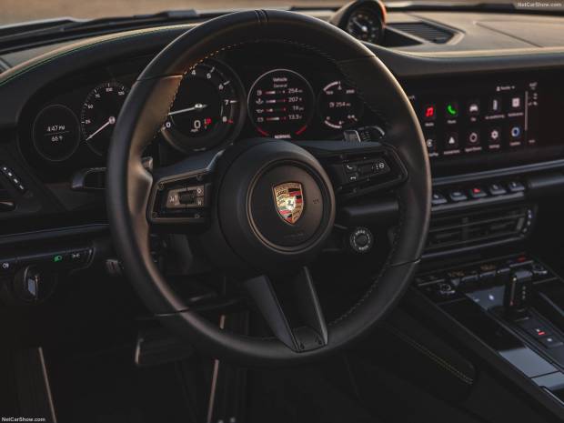 $!El interior del Porsche 911 Carrera T