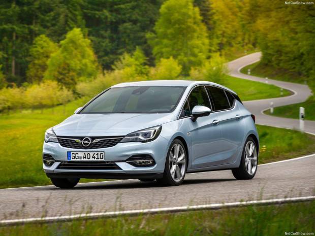 $!El Opel Astra sería un ejemplo de este segmento