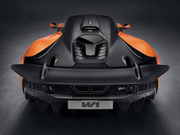 $!El McLaren W1 pulveriza los registros del F1 y el P1