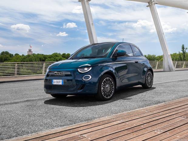 $!Fiat 500