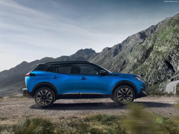 $!Peugeot e-2008