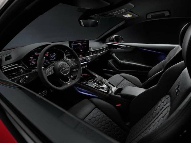 $!El interior del Audi RS5 Competition Plus