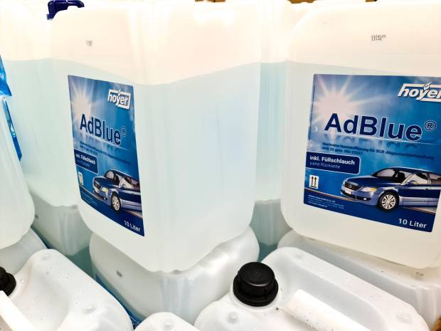 $!El AdBlue es una mezcla de agua desionizada con urea