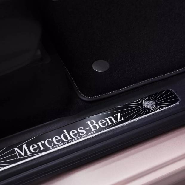 $!Mercedes-Benz G Stronger Than Diamonds: el amor tiene un color y un precio
