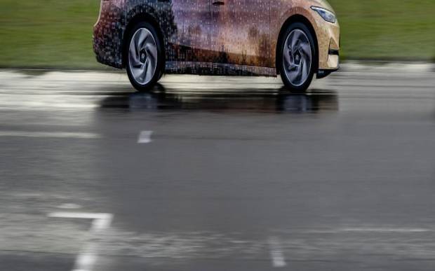 $!Primeras imágenes del Volkswagen ID.7 Tourer camuflado