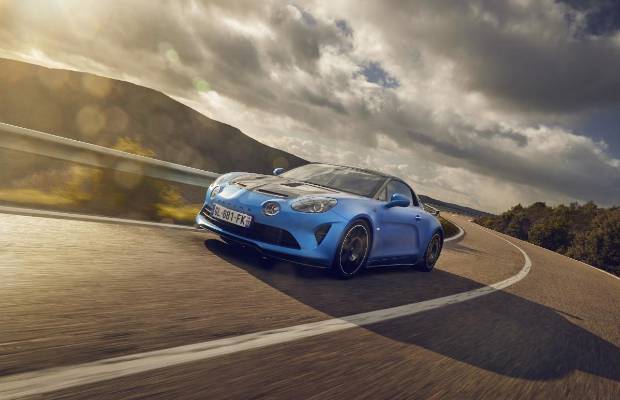 $!Alpine A110R
