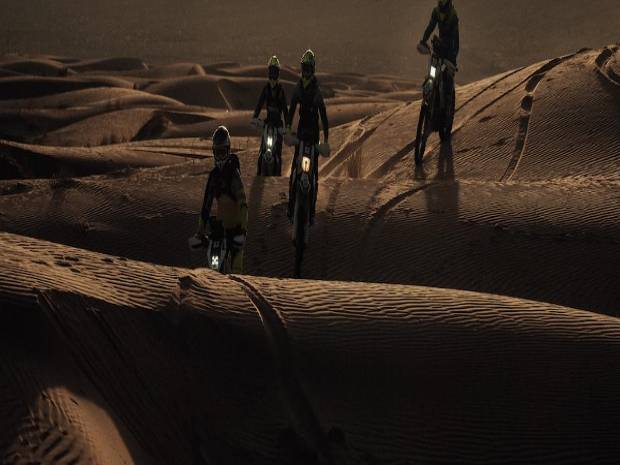 $!1000 Dunas Raid