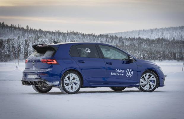 $!Volkswagen ‘R Ice Experience’, o cómo aprender a conducir derrapando