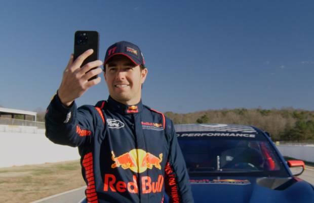 $!El piloto de Red Bull, Checo Pérez