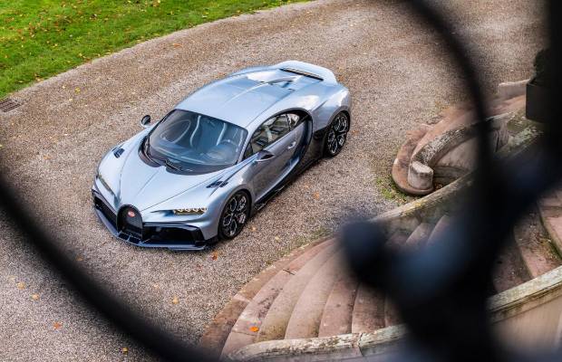 $!El último Bugatti con motor W16 se vendió por casi 10 millones de euros