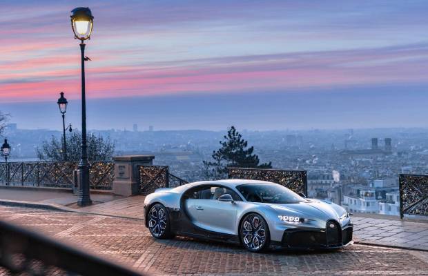 $!El último Bugatti con motor W16 se vendió por casi 10 millones de euros