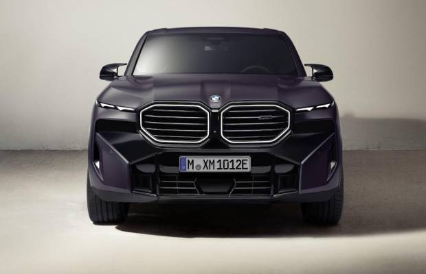 BMW XM by Kith 2025