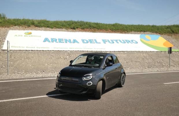 Fiat 500 Eléctrico en la Arenas del Futuro