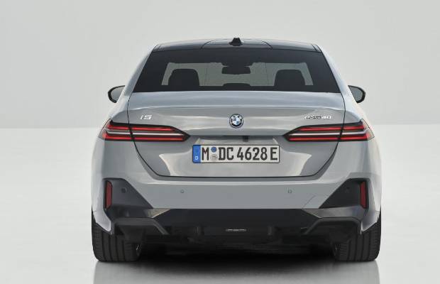 $!Todas las imágenes del nuevo BMW Serie 5 Berlina de 2024 en una súper galería