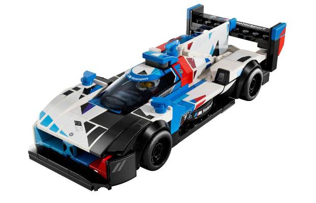 BMW M convierte sus coches de Le Mans en increíbles réplicas de Lego