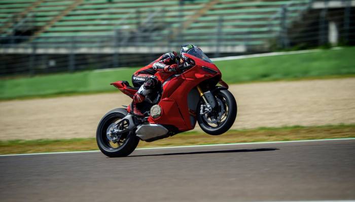 Ducati Panigale V4S: un ‘juguete’ para mayores con ADN de MotoGP