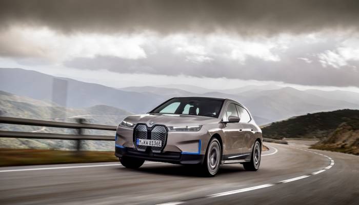 BMW iX, el futuro vehículo eléctrico de la marca alemana