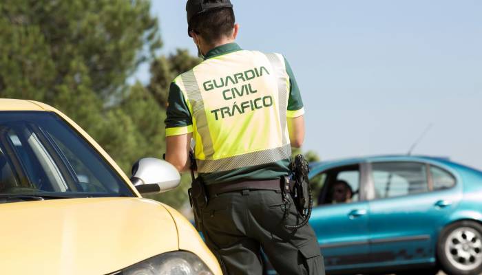 La Guardia Civil explica cómo actúan los ladrones para robar coches