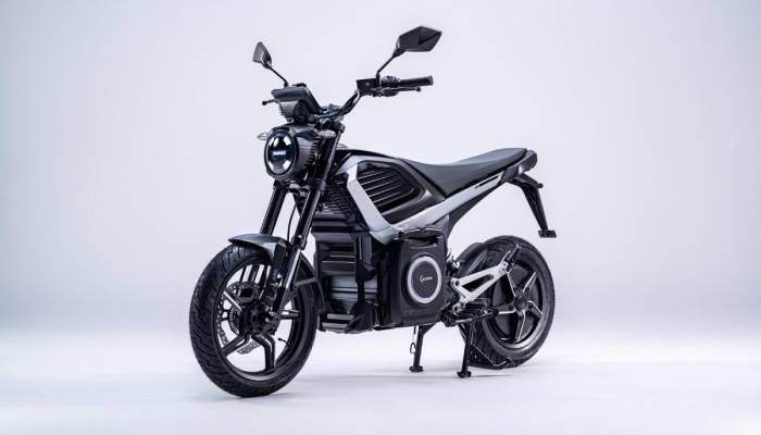 Silence sorprende en EICMA con la S05 Weekender