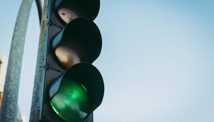 Los semáforos dejarán de ser de solo tres luces